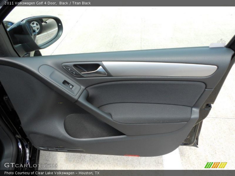 Black / Titan Black 2011 Volkswagen Golf 4 Door