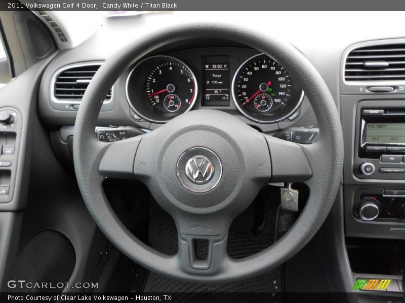 Candy White / Titan Black 2011 Volkswagen Golf 4 Door
