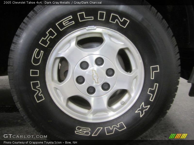 Dark Gray Metallic / Gray/Dark Charcoal 2005 Chevrolet Tahoe 4x4