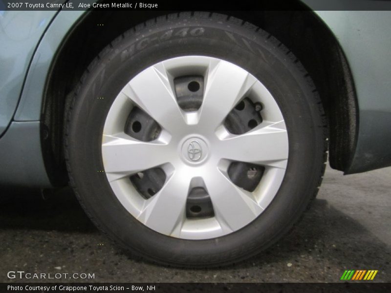 Aloe Green Metallic / Bisque 2007 Toyota Camry LE