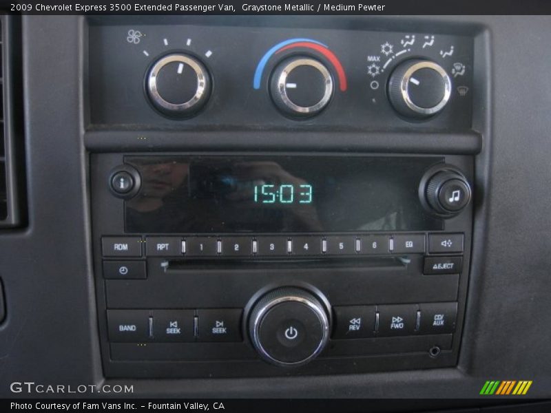 Controls of 2009 Express 3500 Extended Passenger Van
