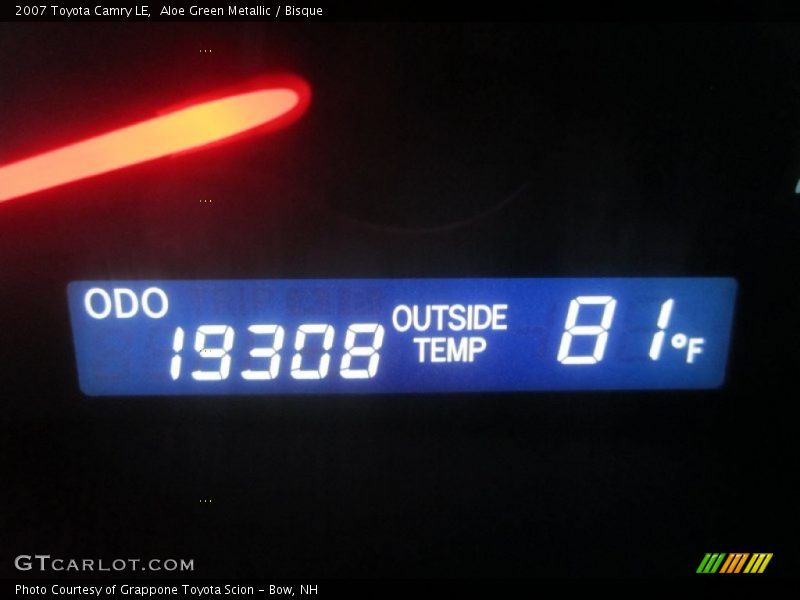 Aloe Green Metallic / Bisque 2007 Toyota Camry LE