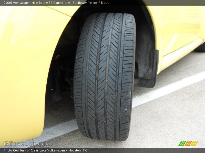 Sunflower Yellow / Black 2008 Volkswagen New Beetle SE Convertible