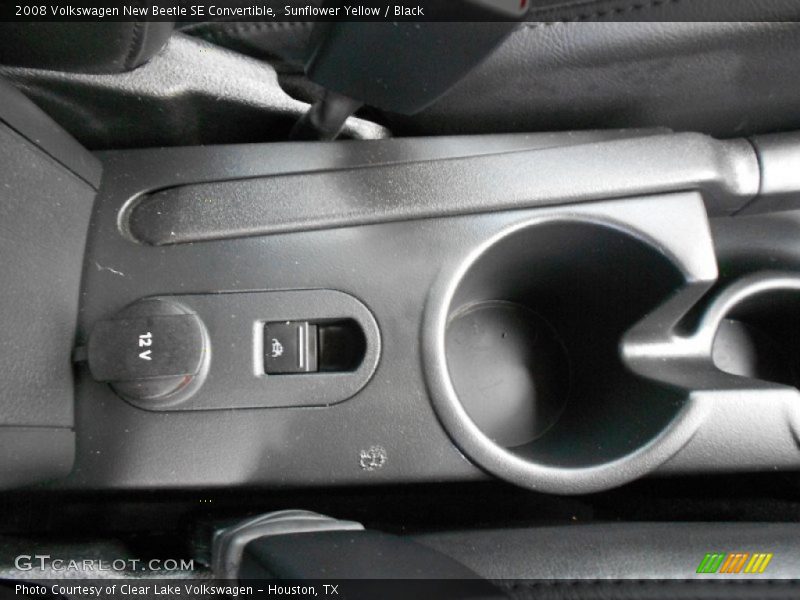 Sunflower Yellow / Black 2008 Volkswagen New Beetle SE Convertible