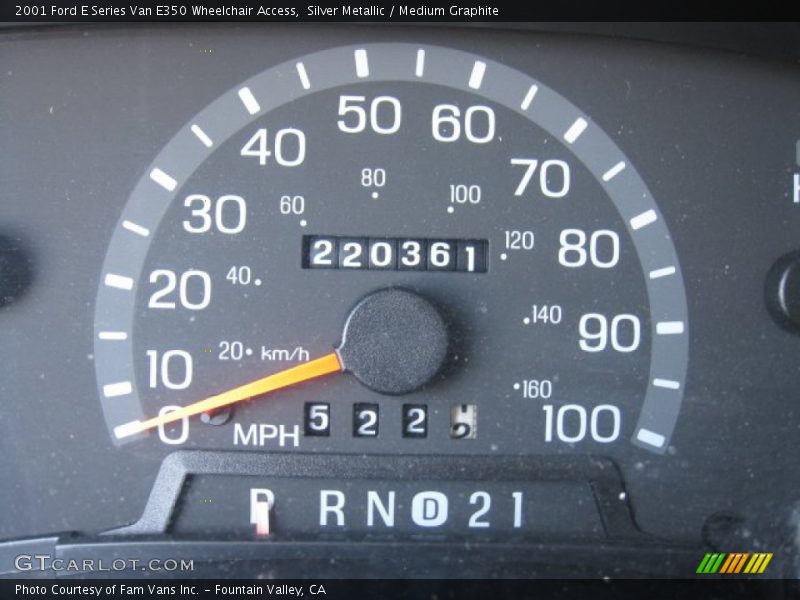 Silver Metallic / Medium Graphite 2001 Ford E Series Van E350 Wheelchair Access