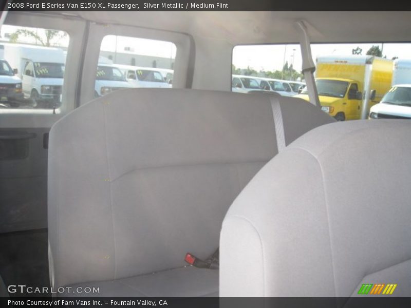 Silver Metallic / Medium Flint 2008 Ford E Series Van E150 XL Passenger