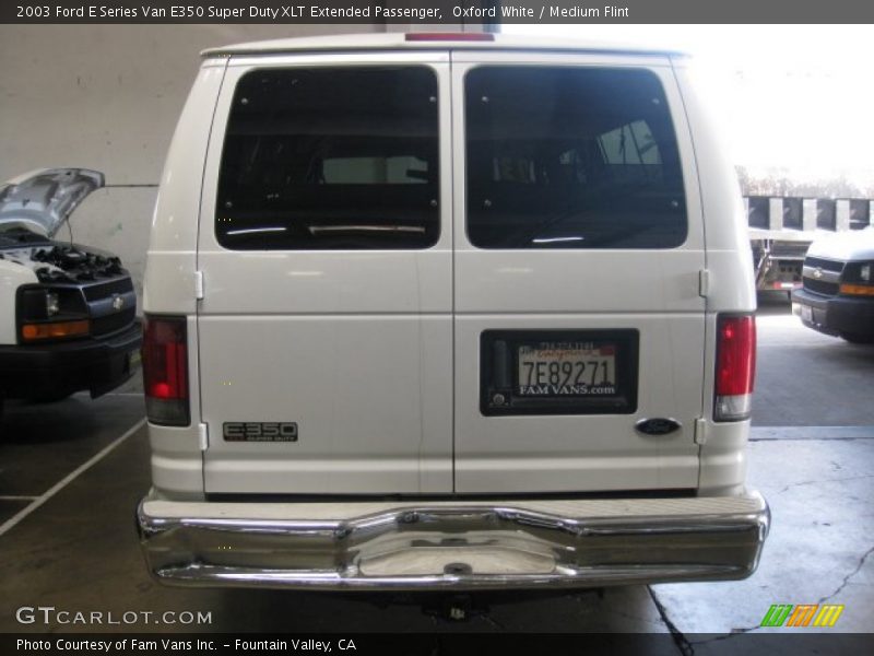 Oxford White / Medium Flint 2003 Ford E Series Van E350 Super Duty XLT Extended Passenger