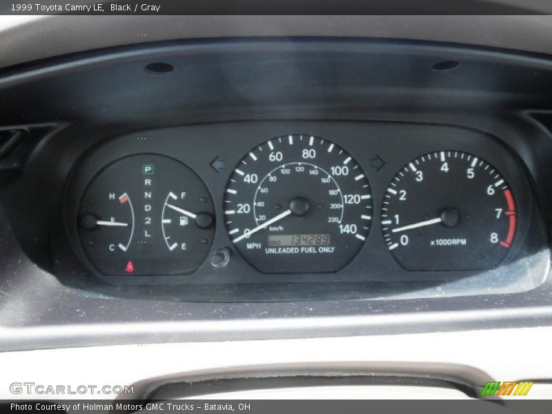 Black / Gray 1999 Toyota Camry LE