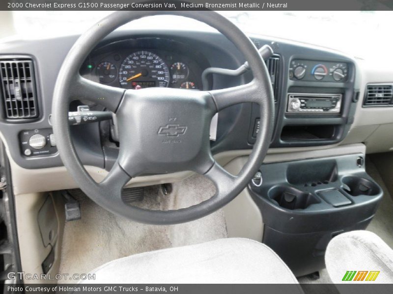 Dashboard of 2000 Express G1500 Passenger Conversion Van