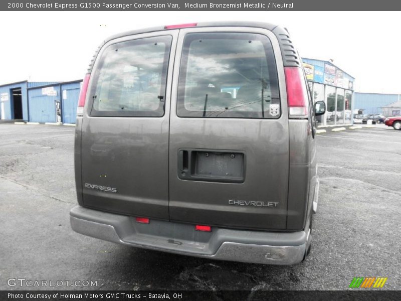 Medium Bronzemist Metallic / Neutral 2000 Chevrolet Express G1500 Passenger Conversion Van