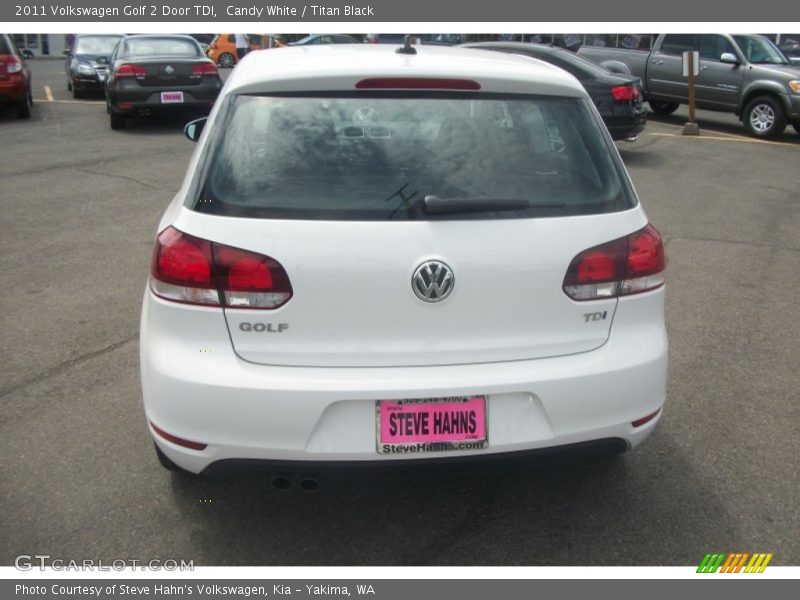 Candy White / Titan Black 2011 Volkswagen Golf 2 Door TDI