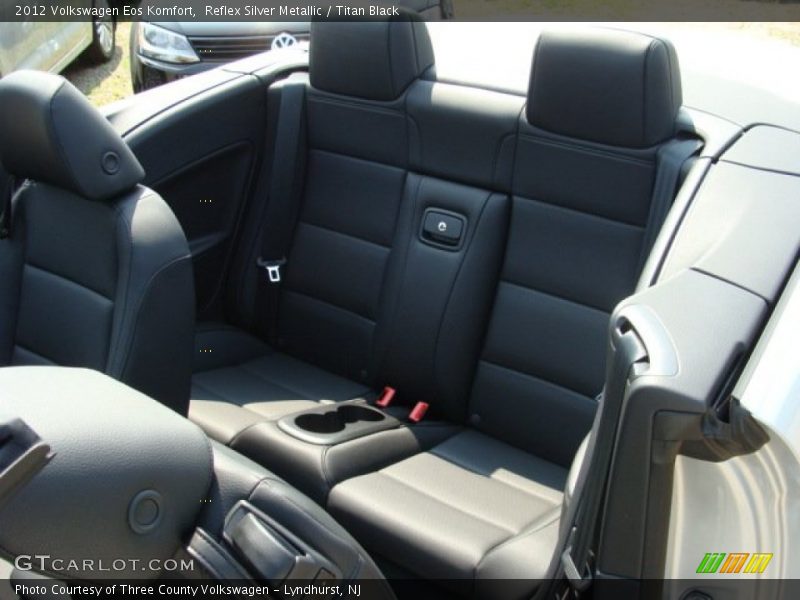 Reflex Silver Metallic / Titan Black 2012 Volkswagen Eos Komfort