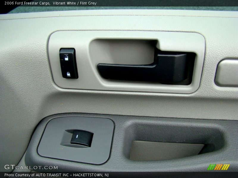 Vibrant White / Flint Grey 2006 Ford Freestar Cargo