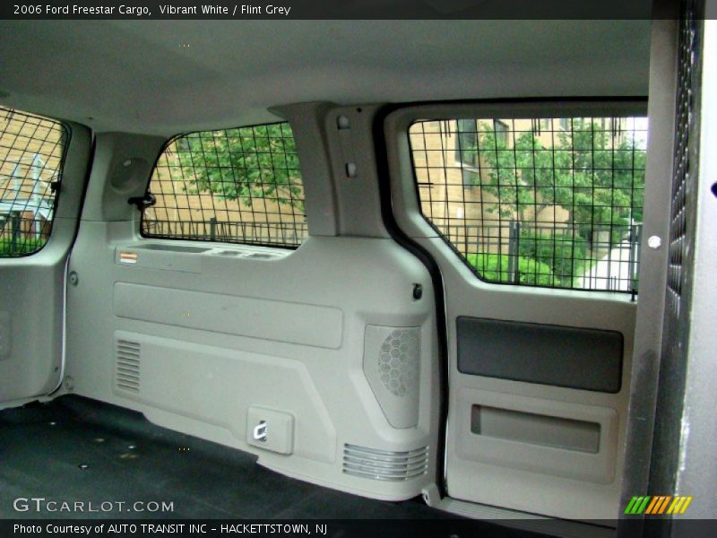 Vibrant White / Flint Grey 2006 Ford Freestar Cargo