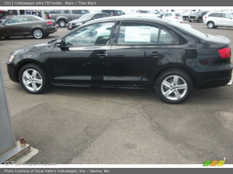 Black / Titan Black 2011 Volkswagen Jetta TDI Sedan