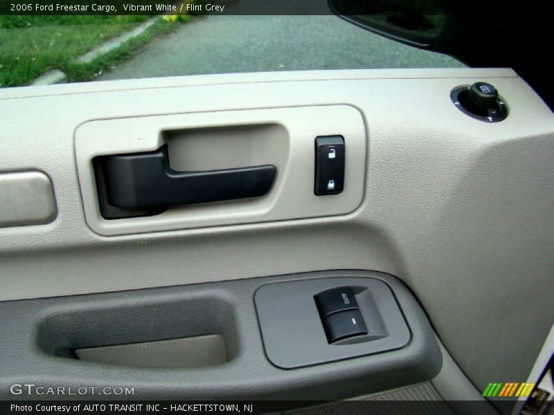 Vibrant White / Flint Grey 2006 Ford Freestar Cargo