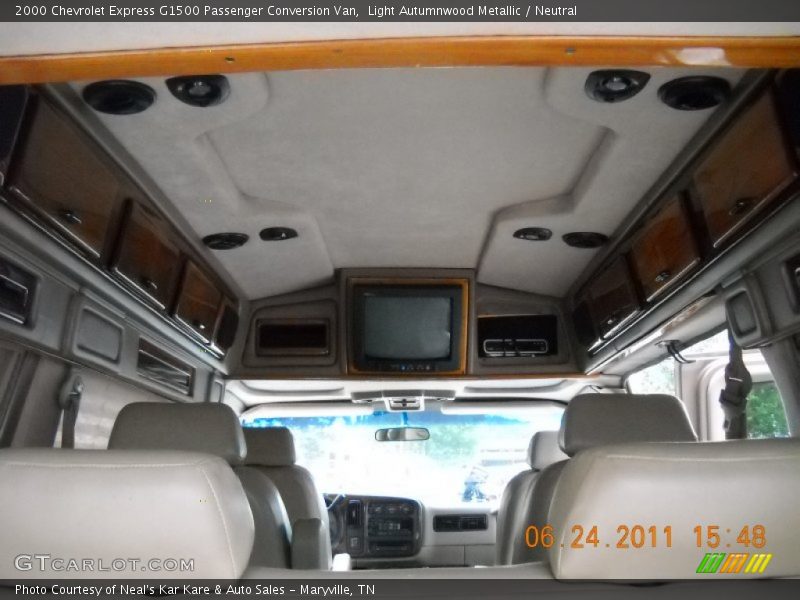 Light Autumnwood Metallic / Neutral 2000 Chevrolet Express G1500 Passenger Conversion Van