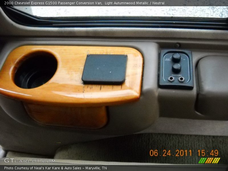 Light Autumnwood Metallic / Neutral 2000 Chevrolet Express G1500 Passenger Conversion Van