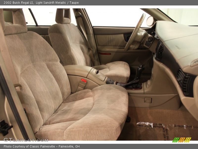  2002 Regal LS Taupe Interior