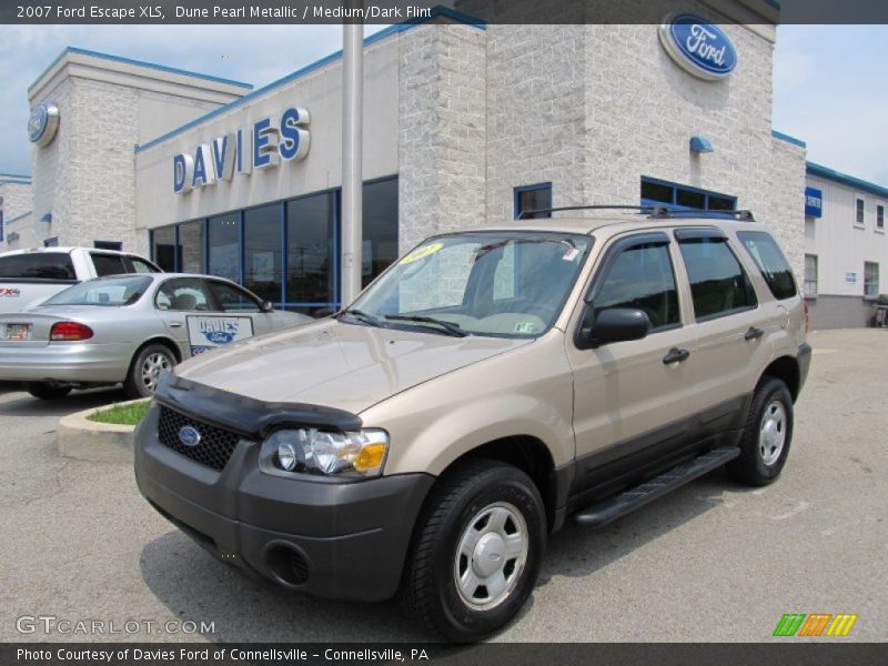 Dune Pearl Metallic / Medium/Dark Flint 2007 Ford Escape XLS