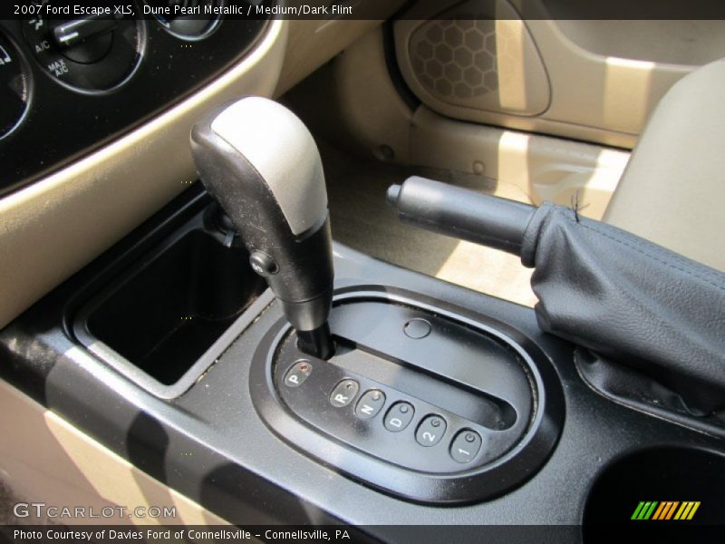 Dune Pearl Metallic / Medium/Dark Flint 2007 Ford Escape XLS