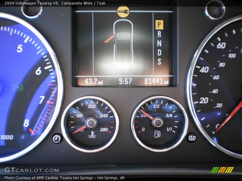 Campanella White / Teak 2004 Volkswagen Touareg V8