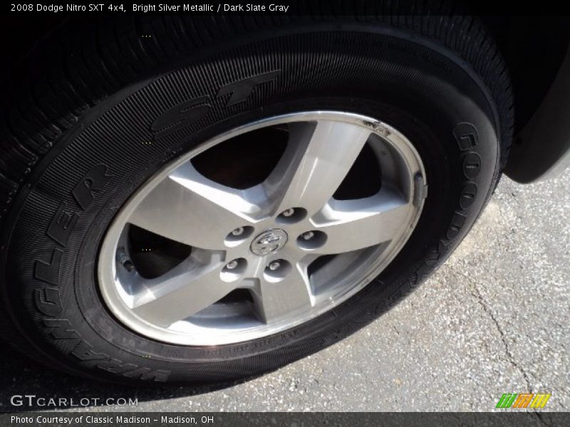 Bright Silver Metallic / Dark Slate Gray 2008 Dodge Nitro SXT 4x4