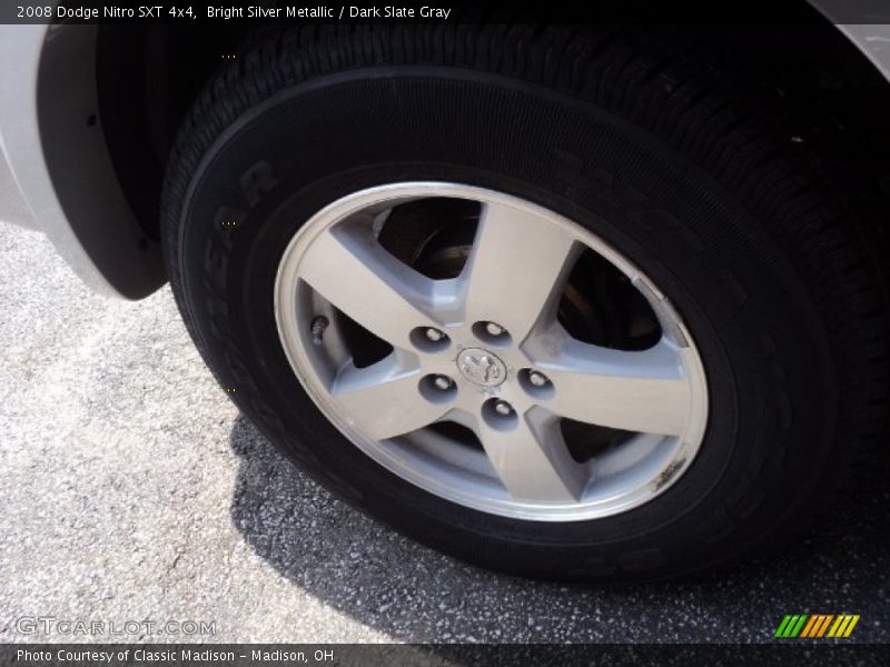 Bright Silver Metallic / Dark Slate Gray 2008 Dodge Nitro SXT 4x4