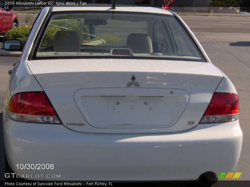 Igloo White / Tan 2006 Mitsubishi Lancer ES