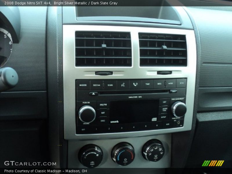 Bright Silver Metallic / Dark Slate Gray 2008 Dodge Nitro SXT 4x4
