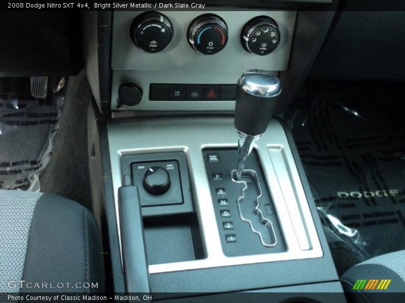 Bright Silver Metallic / Dark Slate Gray 2008 Dodge Nitro SXT 4x4