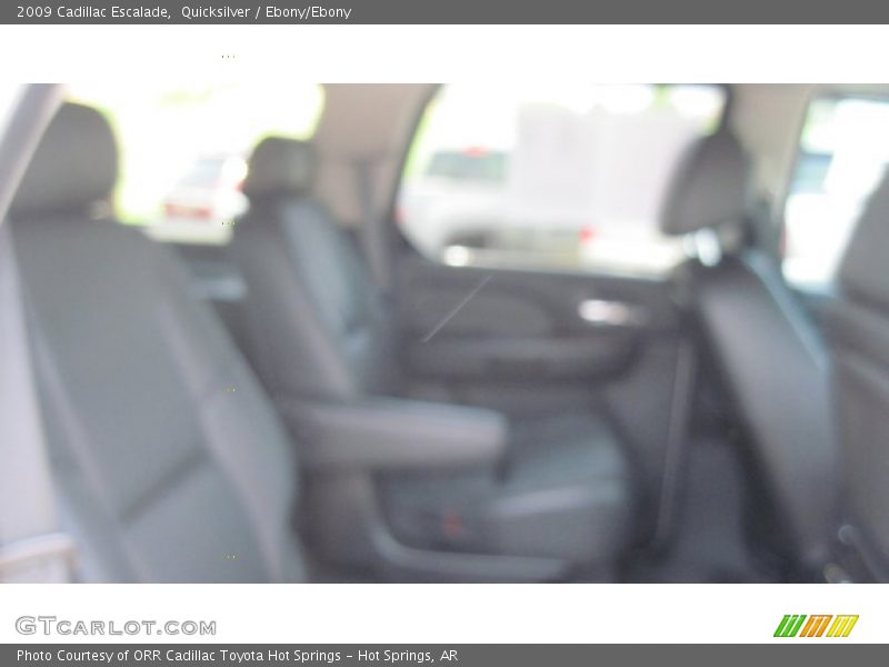 Quicksilver / Ebony/Ebony 2009 Cadillac Escalade