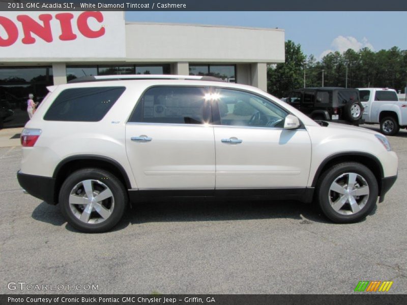 White Diamond Tintcoat / Cashmere 2011 GMC Acadia SLT