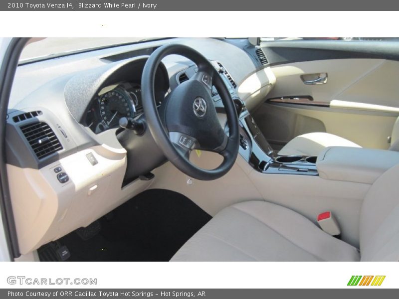 Blizzard White Pearl / Ivory 2010 Toyota Venza I4