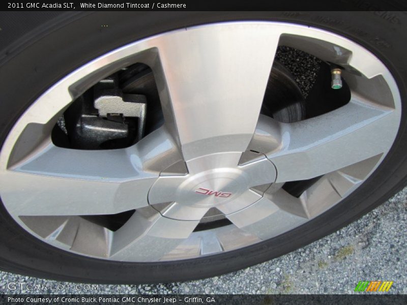 White Diamond Tintcoat / Cashmere 2011 GMC Acadia SLT