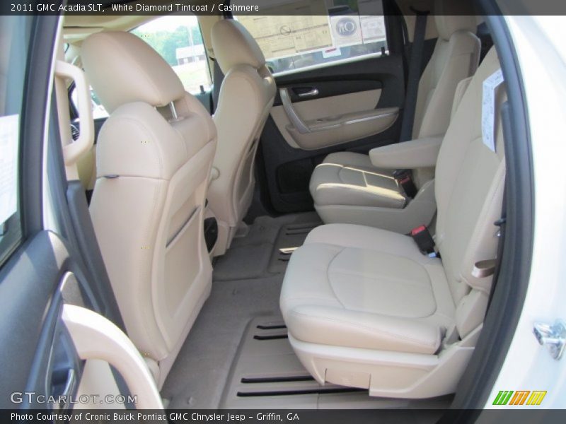White Diamond Tintcoat / Cashmere 2011 GMC Acadia SLT