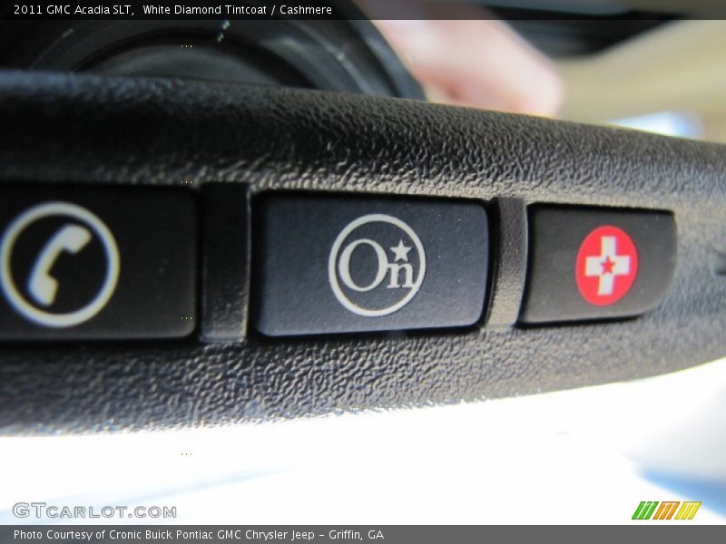 White Diamond Tintcoat / Cashmere 2011 GMC Acadia SLT