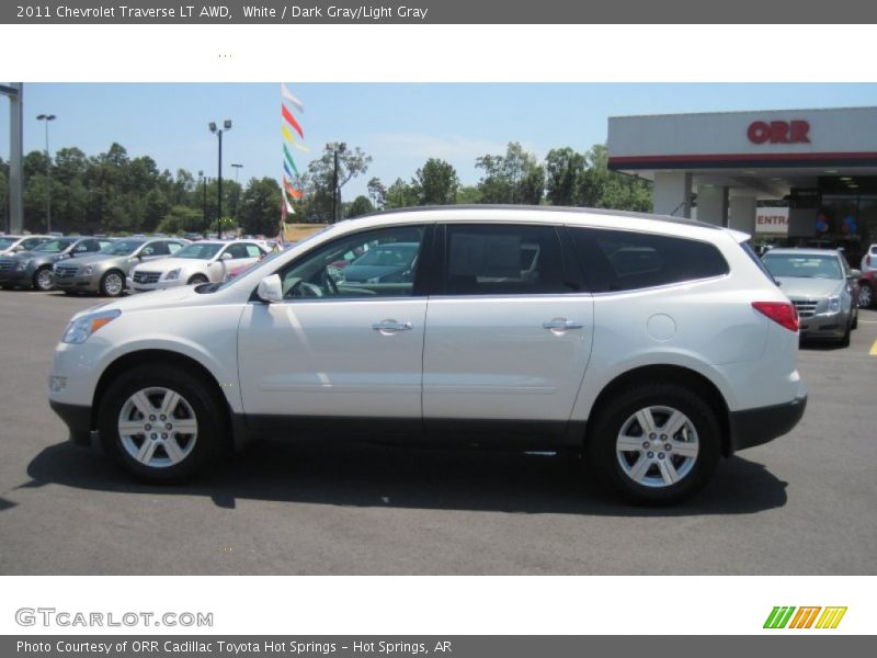 White / Dark Gray/Light Gray 2011 Chevrolet Traverse LT AWD