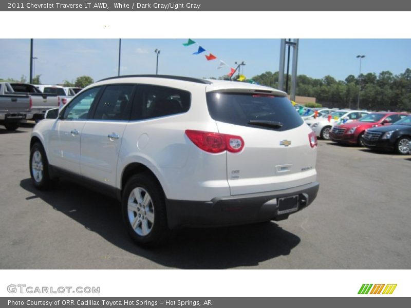 White / Dark Gray/Light Gray 2011 Chevrolet Traverse LT AWD