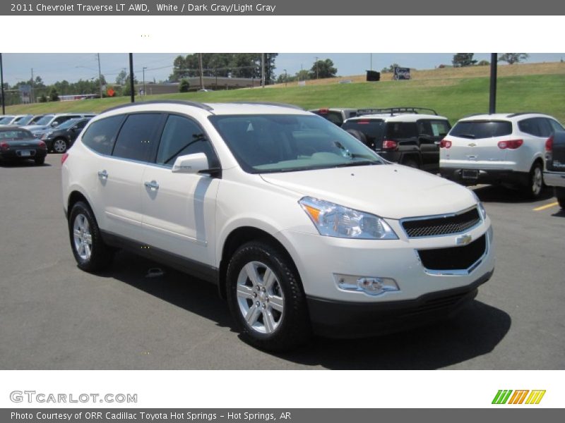 White / Dark Gray/Light Gray 2011 Chevrolet Traverse LT AWD