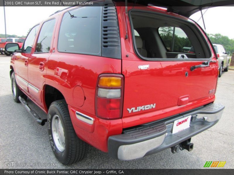 Fire Red / Neutral Tan/Shale 2001 GMC Yukon SLT