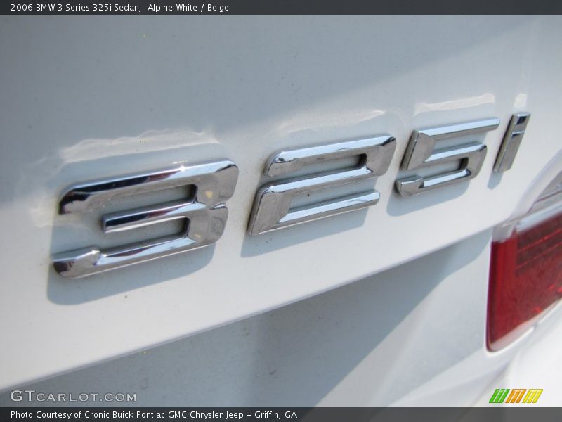 Alpine White / Beige 2006 BMW 3 Series 325i Sedan