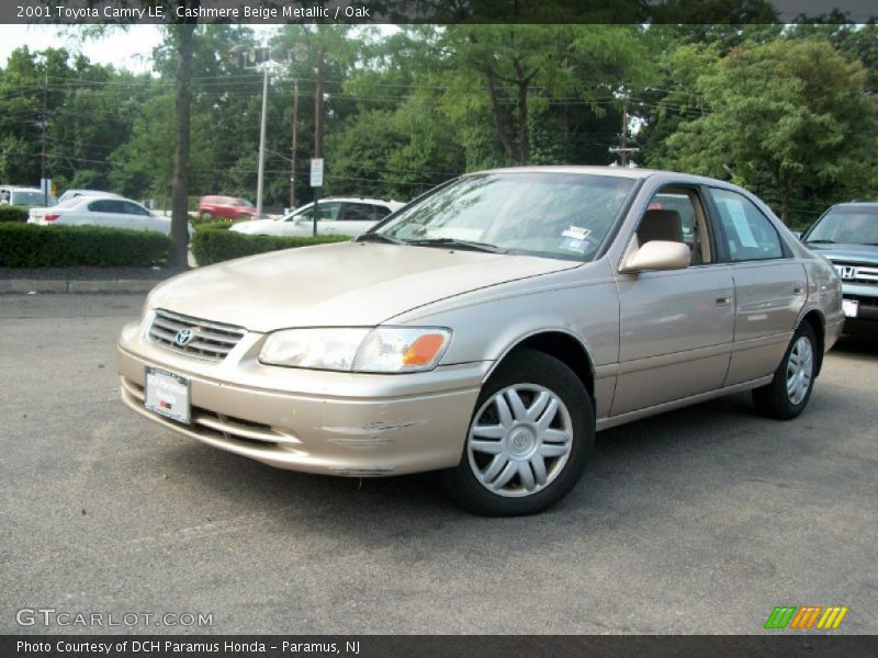 Cashmere Beige Metallic / Oak 2001 Toyota Camry LE