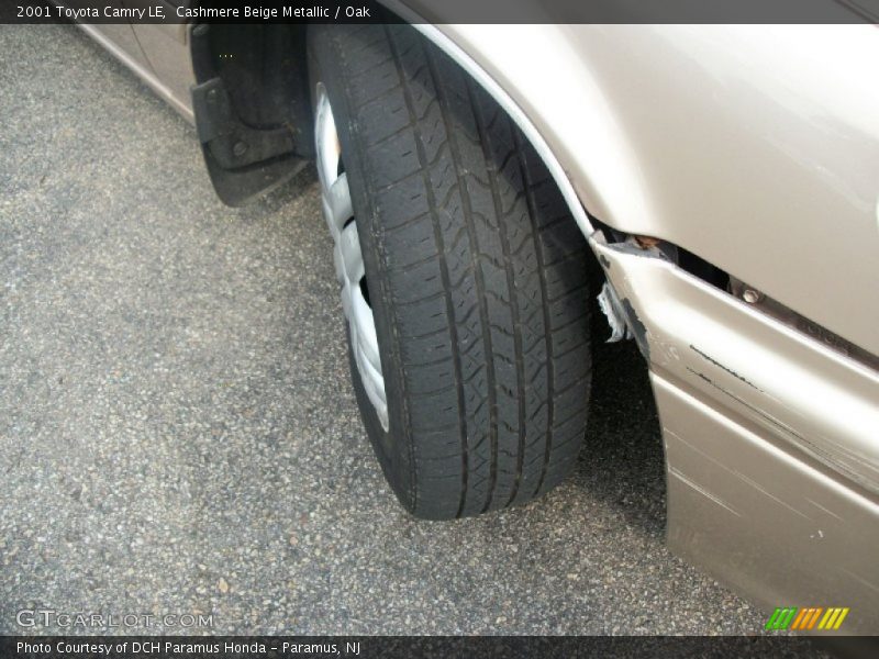 Cashmere Beige Metallic / Oak 2001 Toyota Camry LE