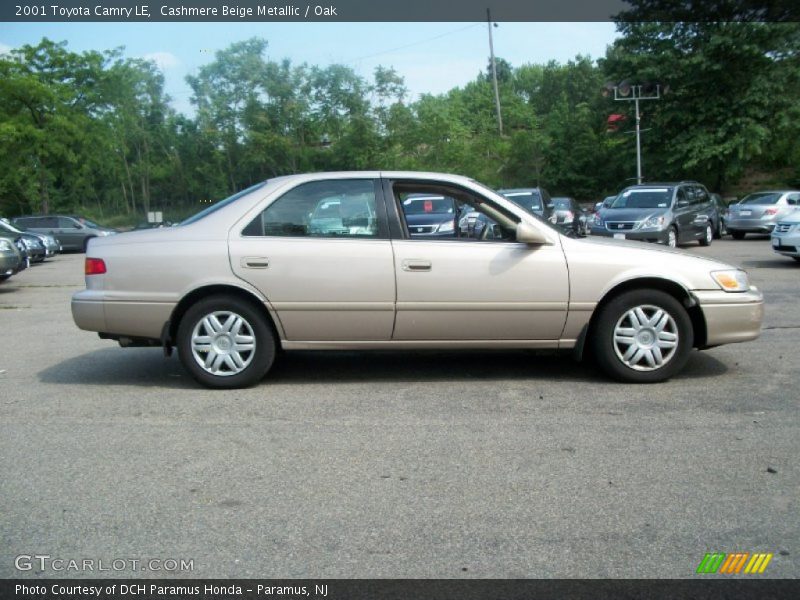 Cashmere Beige Metallic / Oak 2001 Toyota Camry LE