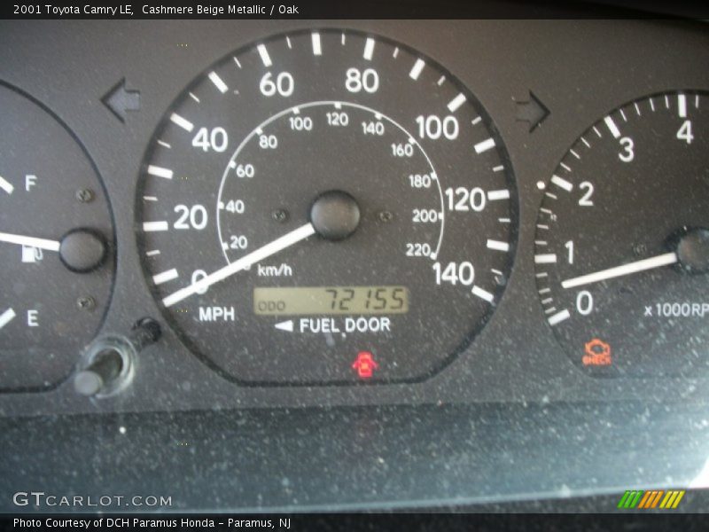 Cashmere Beige Metallic / Oak 2001 Toyota Camry LE
