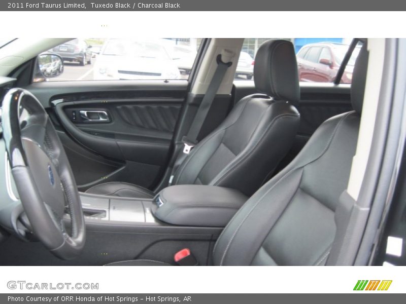 Tuxedo Black / Charcoal Black 2011 Ford Taurus Limited