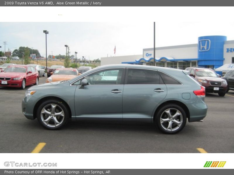Aloe Green Metallic / Ivory 2009 Toyota Venza V6 AWD