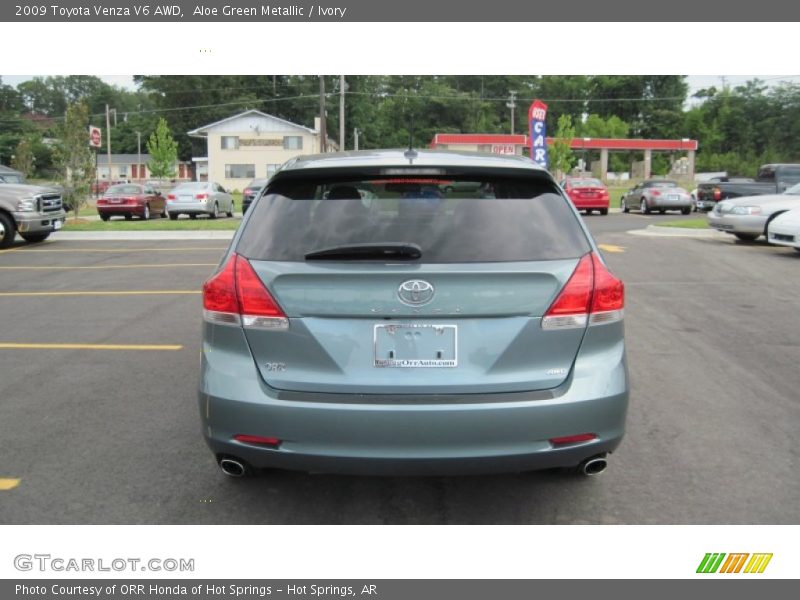 Aloe Green Metallic / Ivory 2009 Toyota Venza V6 AWD