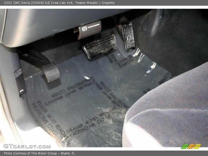 Pewter Metallic / Graphite 2002 GMC Sierra 2500HD SLE Crew Cab 4x4